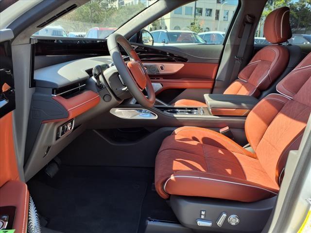 new 2025 Lincoln Nautilus car, priced at $79,395