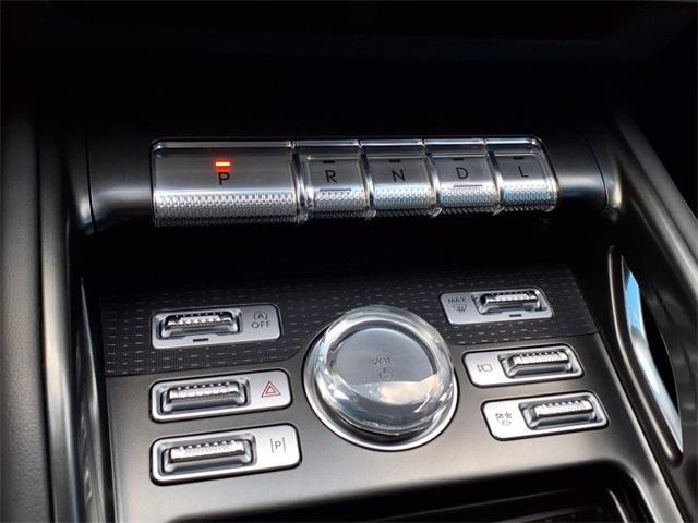 new 2025 Lincoln Nautilus car, priced at $66,114