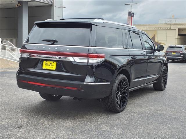 new 2024 Lincoln Navigator L car, priced at $105,722