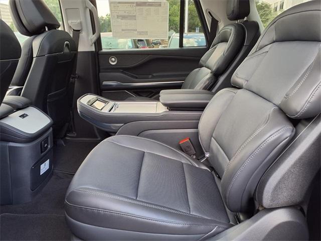 new 2025 Lincoln Navigator L car, priced at $105,288