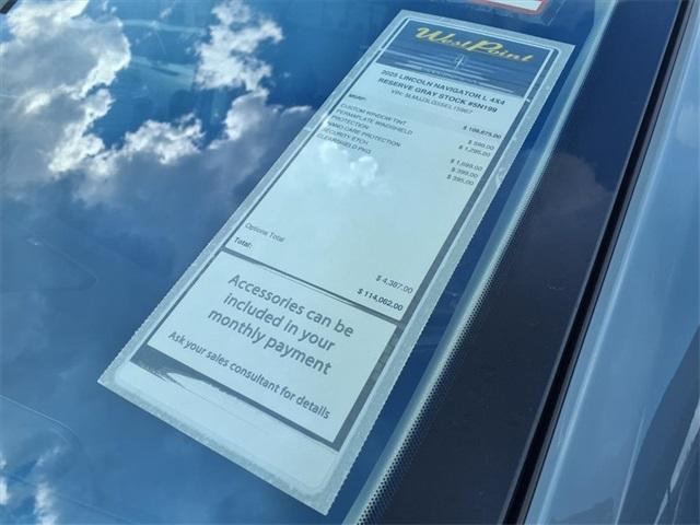 new 2025 Lincoln Navigator L car, priced at $105,288