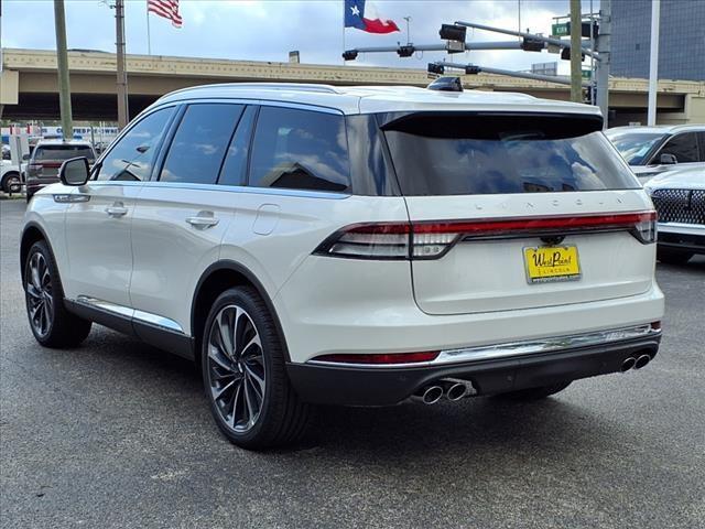 new 2025 Lincoln Aviator car, priced at $76,368