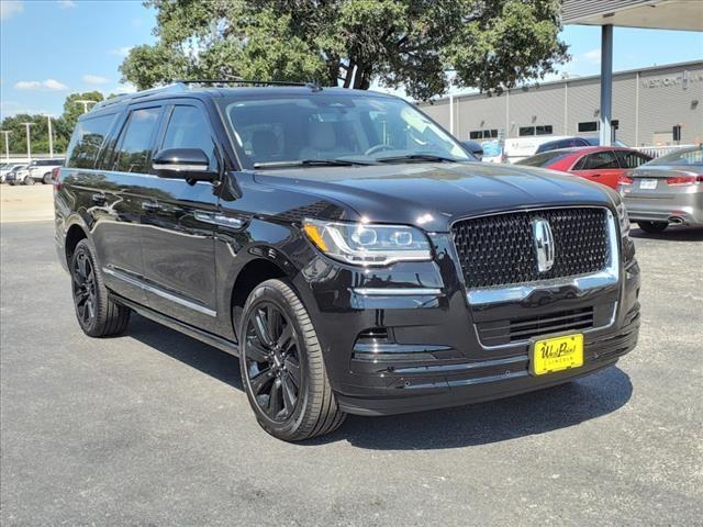 new 2024 Lincoln Navigator L car, priced at $105,722