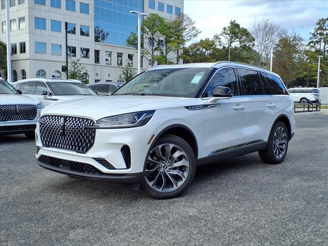 new 2025 Lincoln Aviator car, priced at $70,008