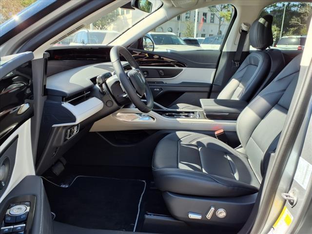 new 2025 Lincoln Nautilus car, priced at $54,486