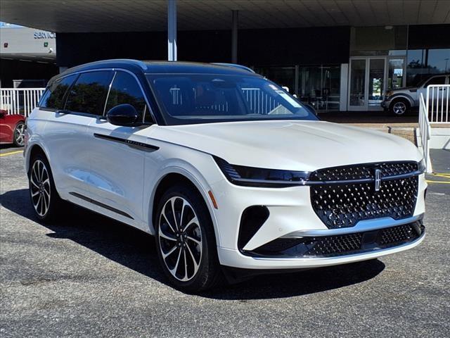 new 2025 Lincoln Nautilus car, priced at $78,395