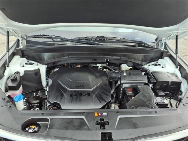 used 2023 Kia Telluride car, priced at $42,391