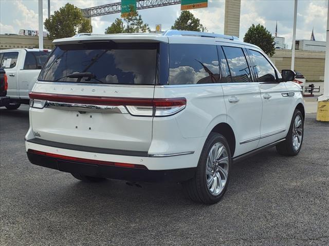 used 2024 Lincoln Navigator car, priced at $87,991