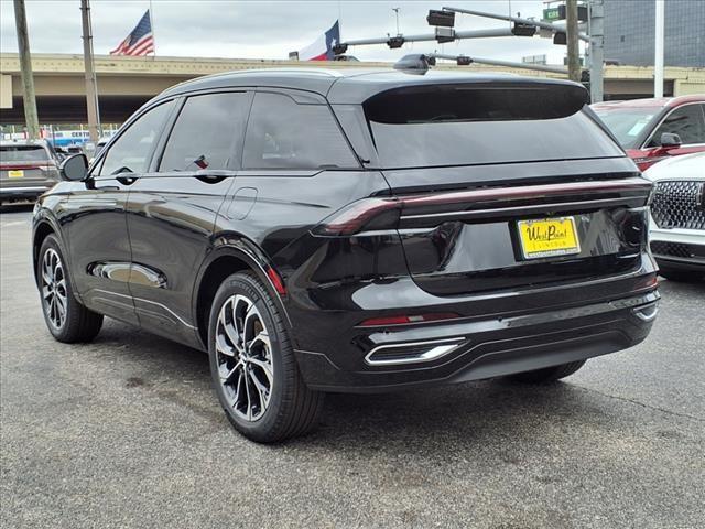 new 2025 Lincoln Nautilus car, priced at $59,141