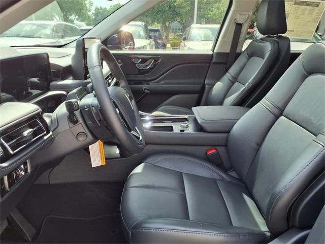 new 2025 Lincoln Aviator car, priced at $61,526