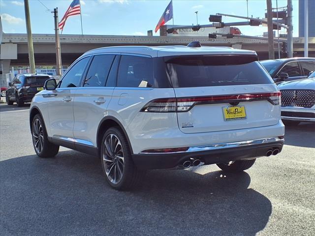 new 2025 Lincoln Aviator car, priced at $74,125