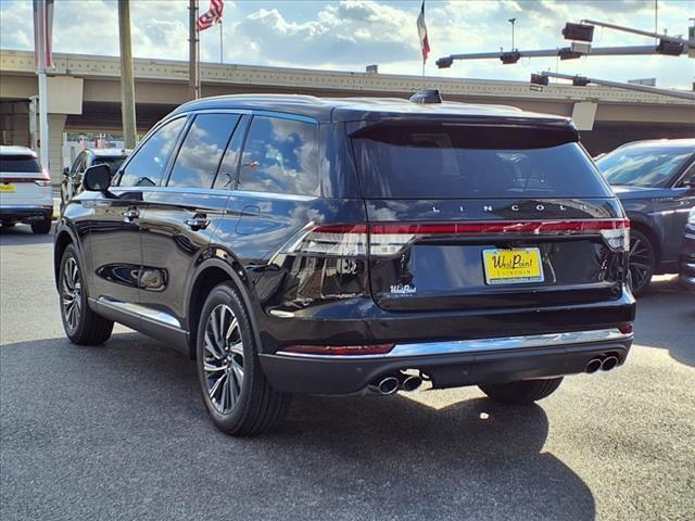 new 2025 Lincoln Aviator car, priced at $61,704