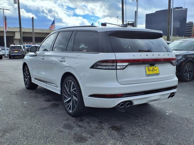 new 2025 Lincoln Aviator car, priced at $93,625