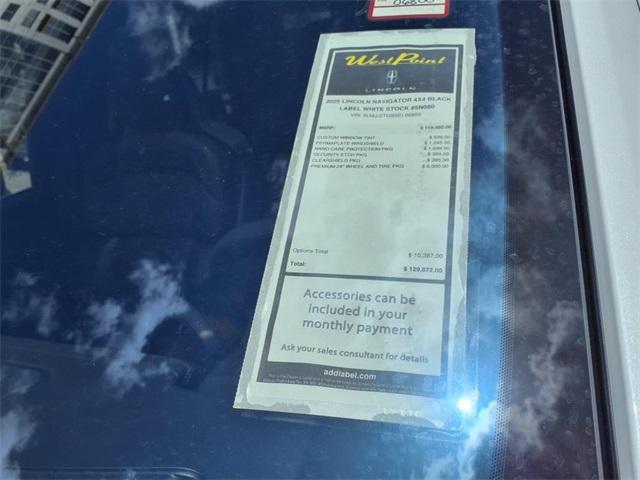 new 2025 Lincoln Navigator car, priced at $119,485