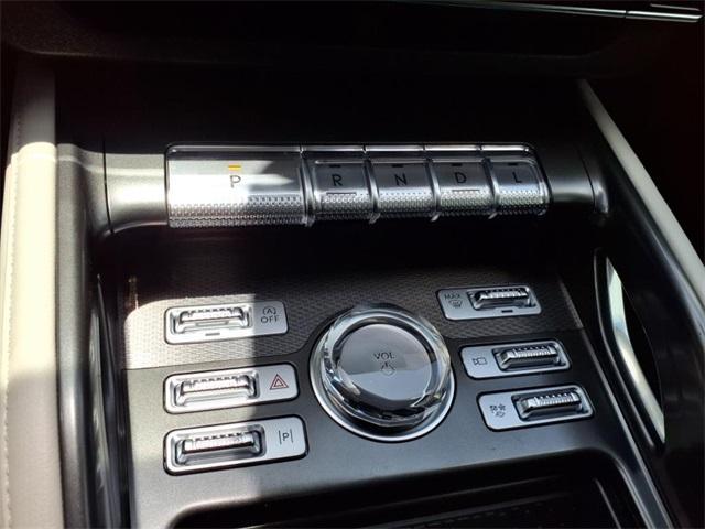 new 2025 Lincoln Nautilus car, priced at $56,659