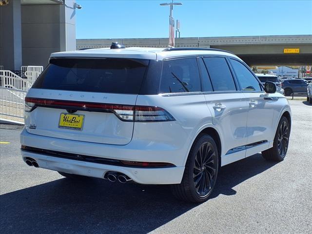 new 2025 Lincoln Aviator car, priced at $70,680