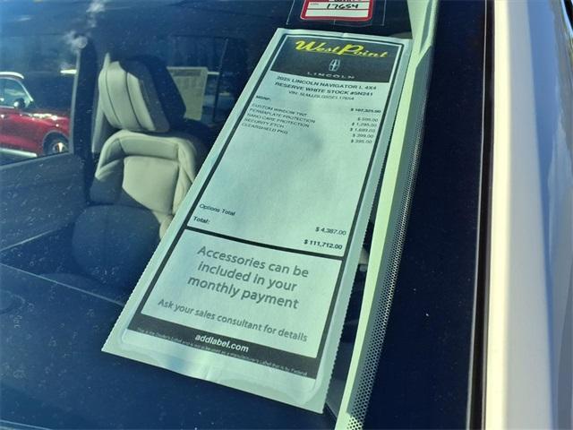 new 2025 Lincoln Navigator L car, priced at $103,032