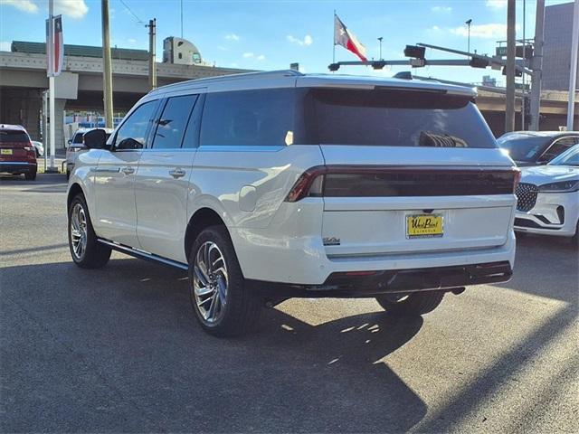 new 2025 Lincoln Navigator L car, priced at $103,032