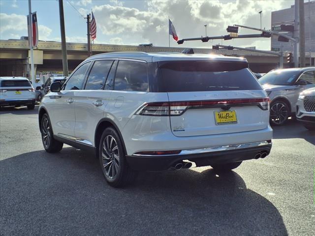 new 2025 Lincoln Aviator car, priced at $62,424