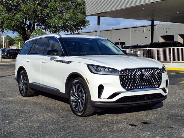 new 2025 Lincoln Aviator car, priced at $62,424