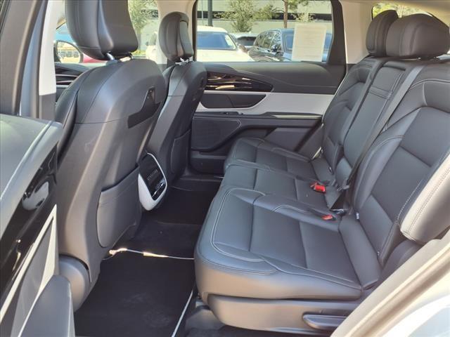 new 2025 Lincoln Nautilus car, priced at $51,096