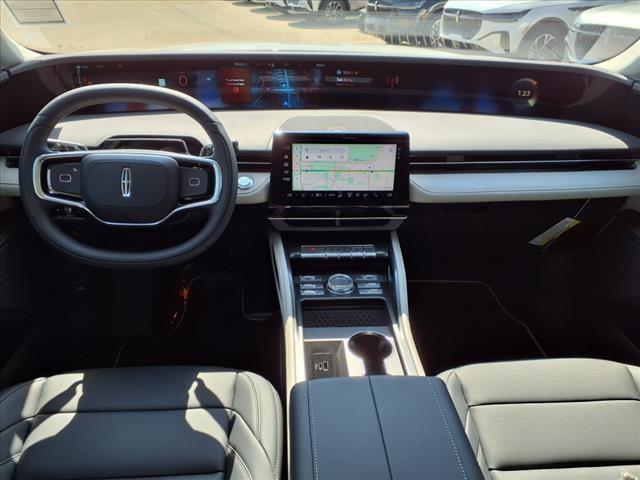 new 2025 Lincoln Nautilus car, priced at $51,096