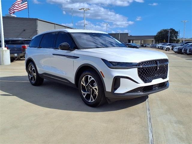 new 2025 Lincoln Nautilus car, priced at $56,426