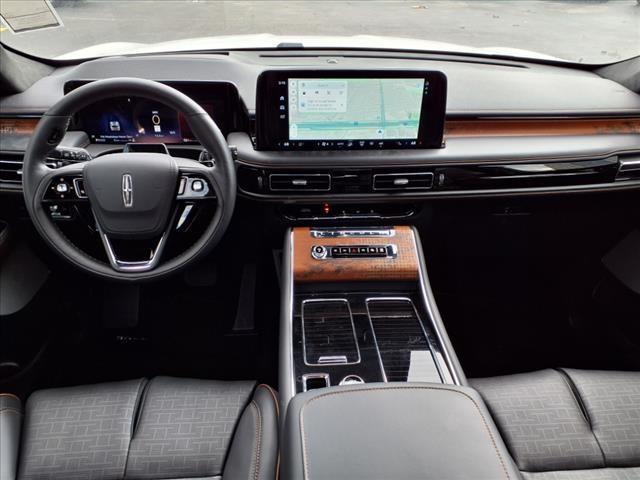 new 2025 Lincoln Aviator car, priced at $90,525