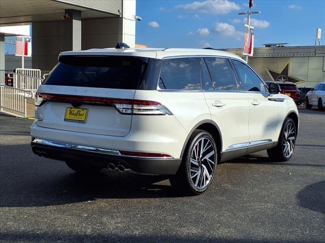 new 2025 Lincoln Aviator car, priced at $80,340