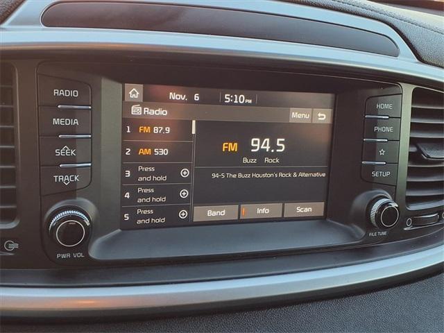used 2020 Kia Sorento car, priced at $15,391