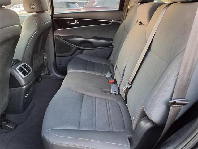 used 2020 Kia Sorento car, priced at $15,391
