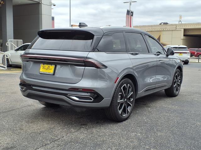 new 2025 Lincoln Nautilus car, priced at $62,976