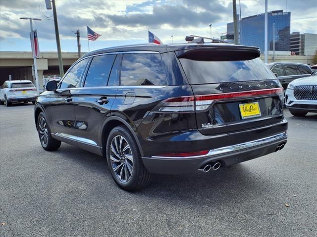 new 2025 Lincoln Aviator car, priced at $61,704