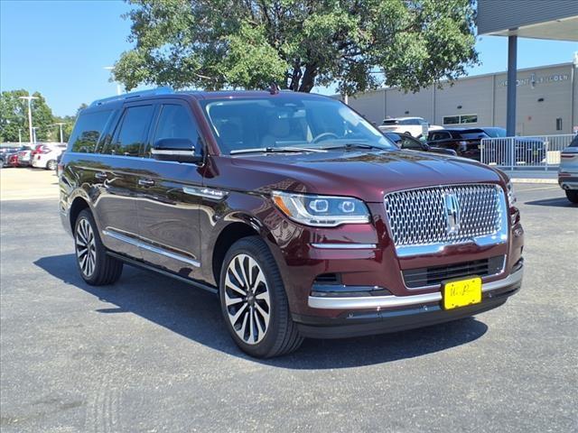 new 2024 Lincoln Navigator L car, priced at $96,477