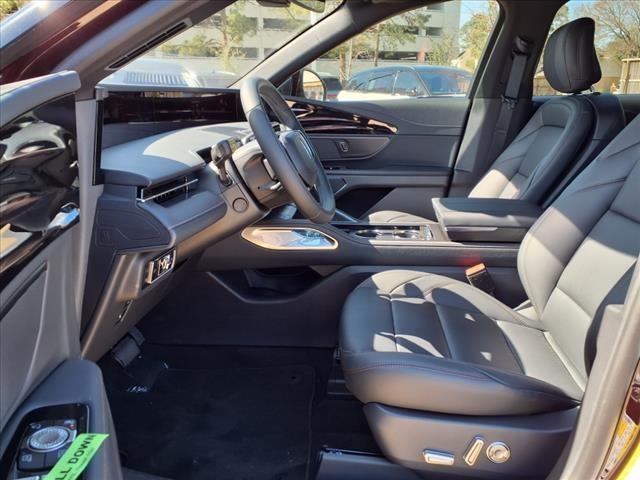 new 2025 Lincoln Nautilus car, priced at $53,406