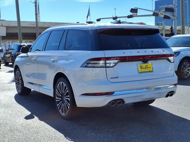 new 2025 Lincoln Aviator car, priced at $90,025