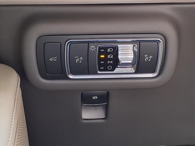 new 2025 Lincoln Nautilus car, priced at $48,786