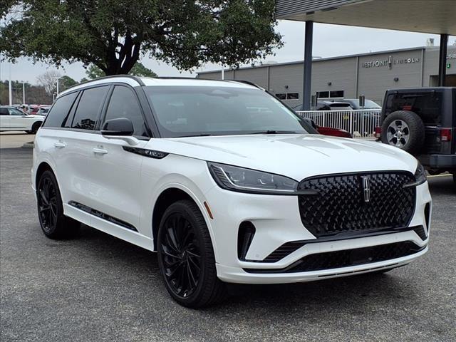 new 2025 Lincoln Aviator car, priced at $67,105