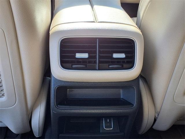 used 2020 Mercedes-Benz GLE 350 car, priced at $27,991