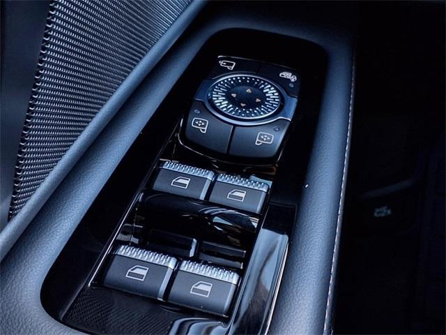 new 2025 Lincoln Nautilus car, priced at $56,423