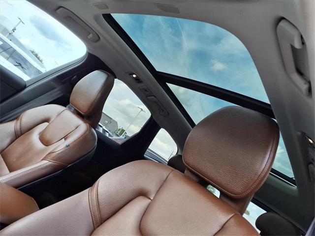 used 2019 Volvo XC60 car, priced at $24,991