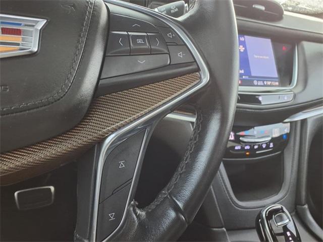 used 2020 Cadillac XT5 car, priced at $23,991