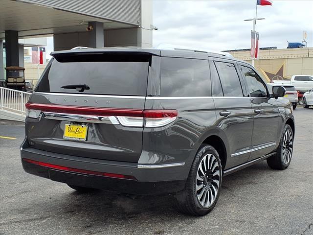 new 2024 Lincoln Navigator car, priced at $117,690