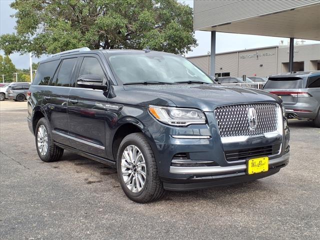 new 2024 Lincoln Navigator car, priced at $81,037