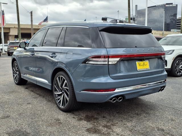 new 2025 Lincoln Aviator car, priced at $92,125