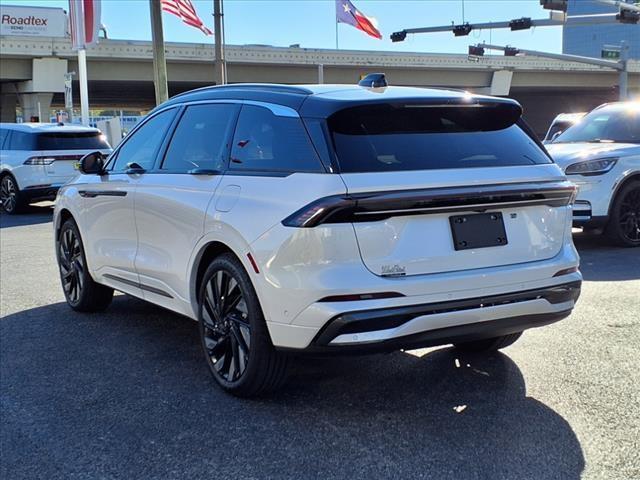 new 2024 Lincoln Nautilus car, priced at $76,095