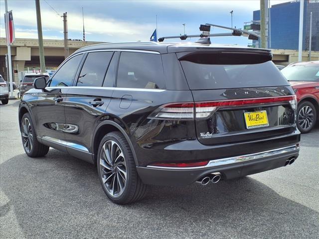 new 2025 Lincoln Aviator car, priced at $75,187