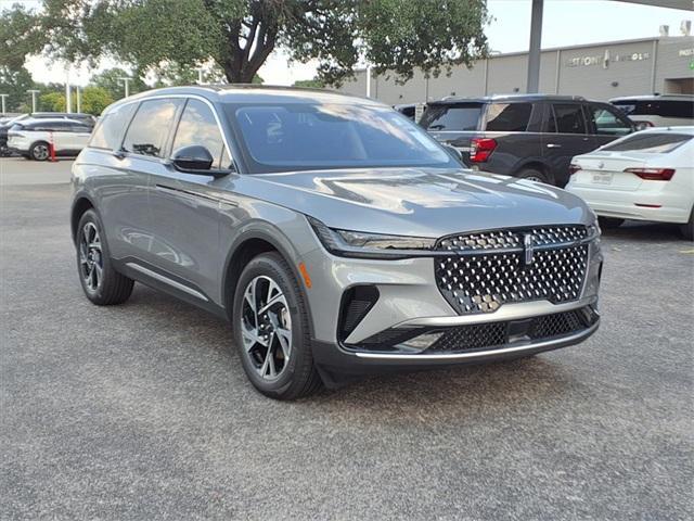 new 2025 Lincoln Nautilus car, priced at $57,079