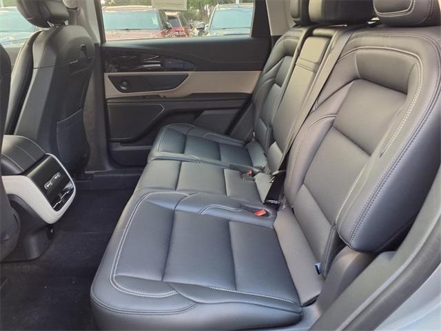 new 2025 Lincoln Nautilus car, priced at $57,079