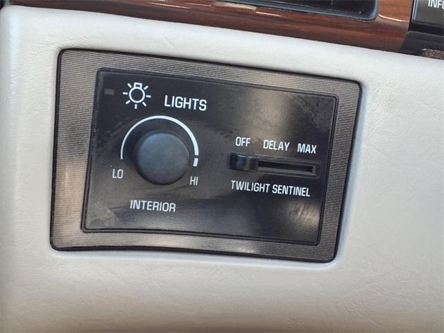 used 1995 Cadillac Seville car, priced at $13,991